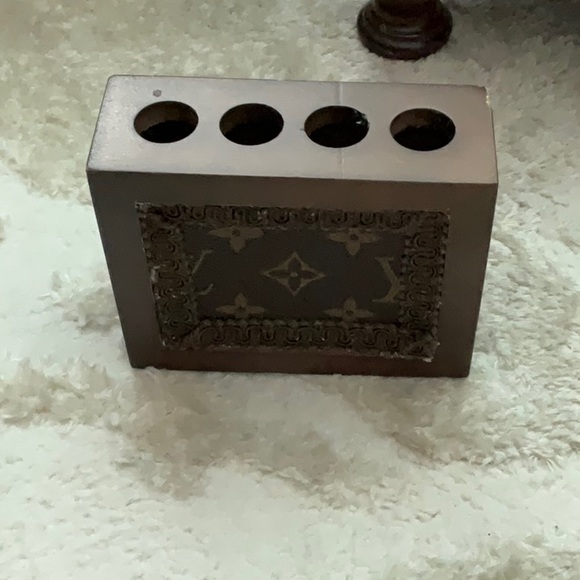 H by Halston Brown Bath Accessories Set for Elegant Decor - Picture 2 of 12